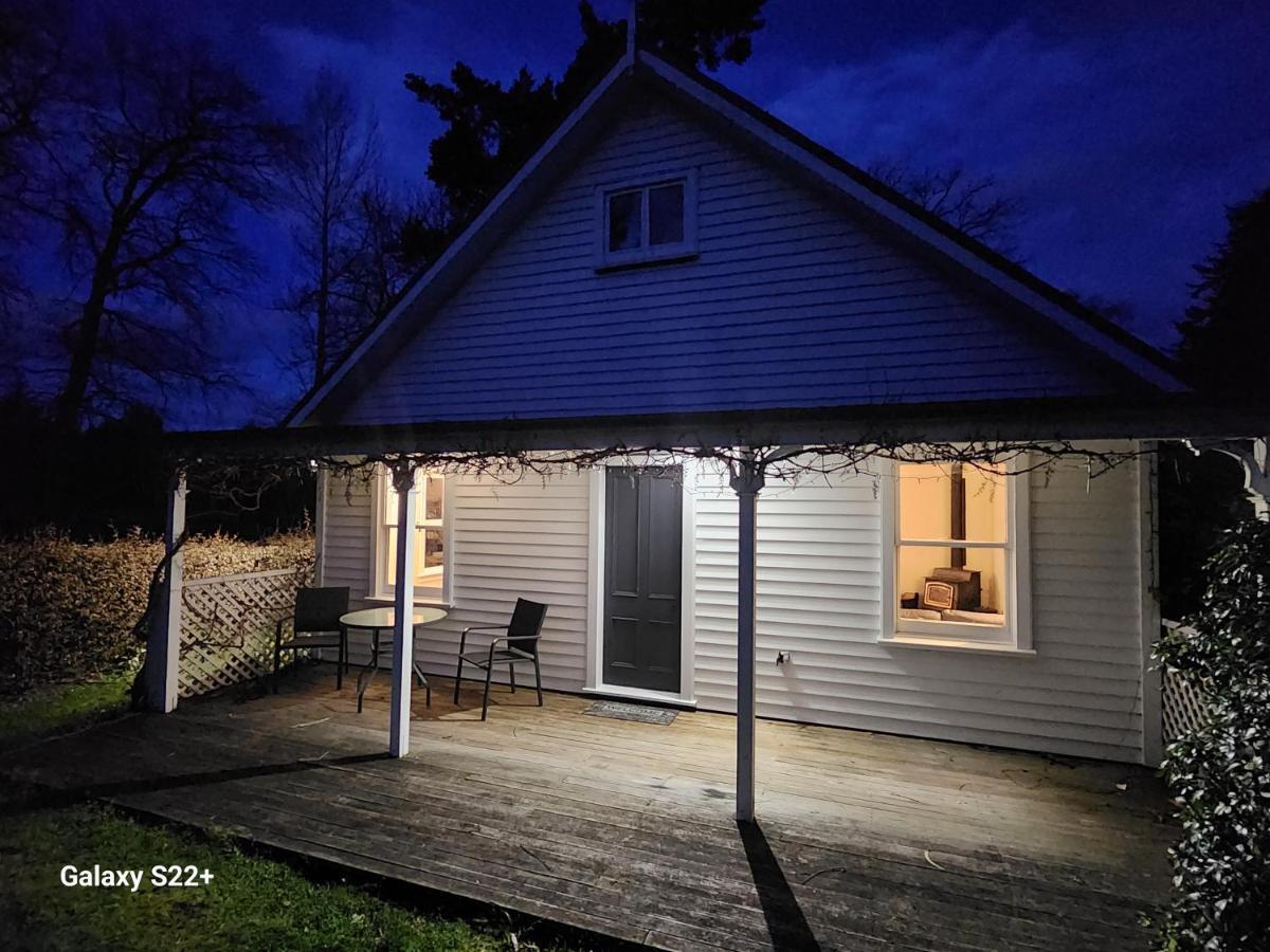 North Loburn Oak Cottage Retreat מראה חיצוני תמונה